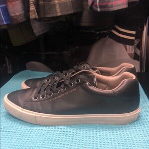 All Saints Black Sneakers Classic Low-Top Design